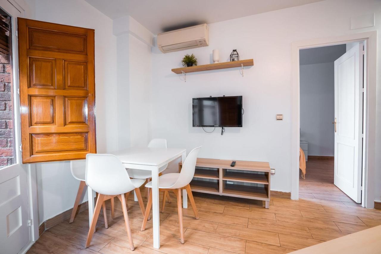 Qh Granada Centro Apartment ภายนอก รูปภาพ