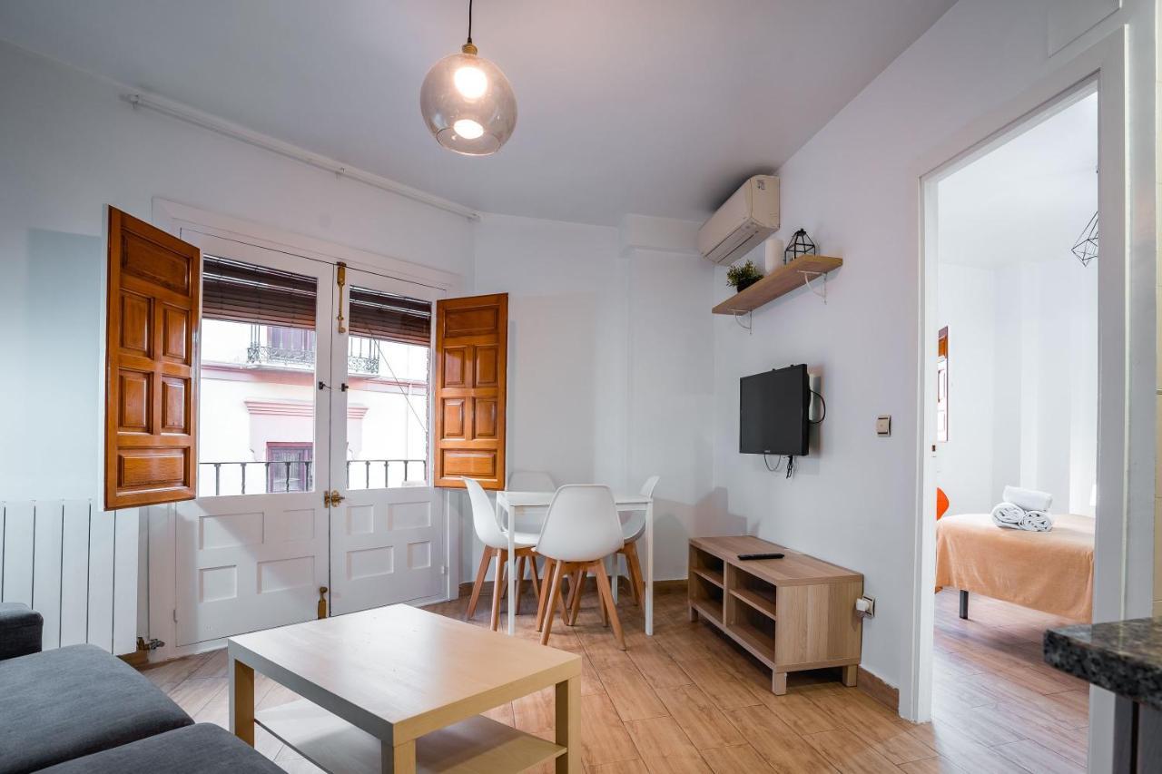 Qh Granada Centro Apartment ภายนอก รูปภาพ