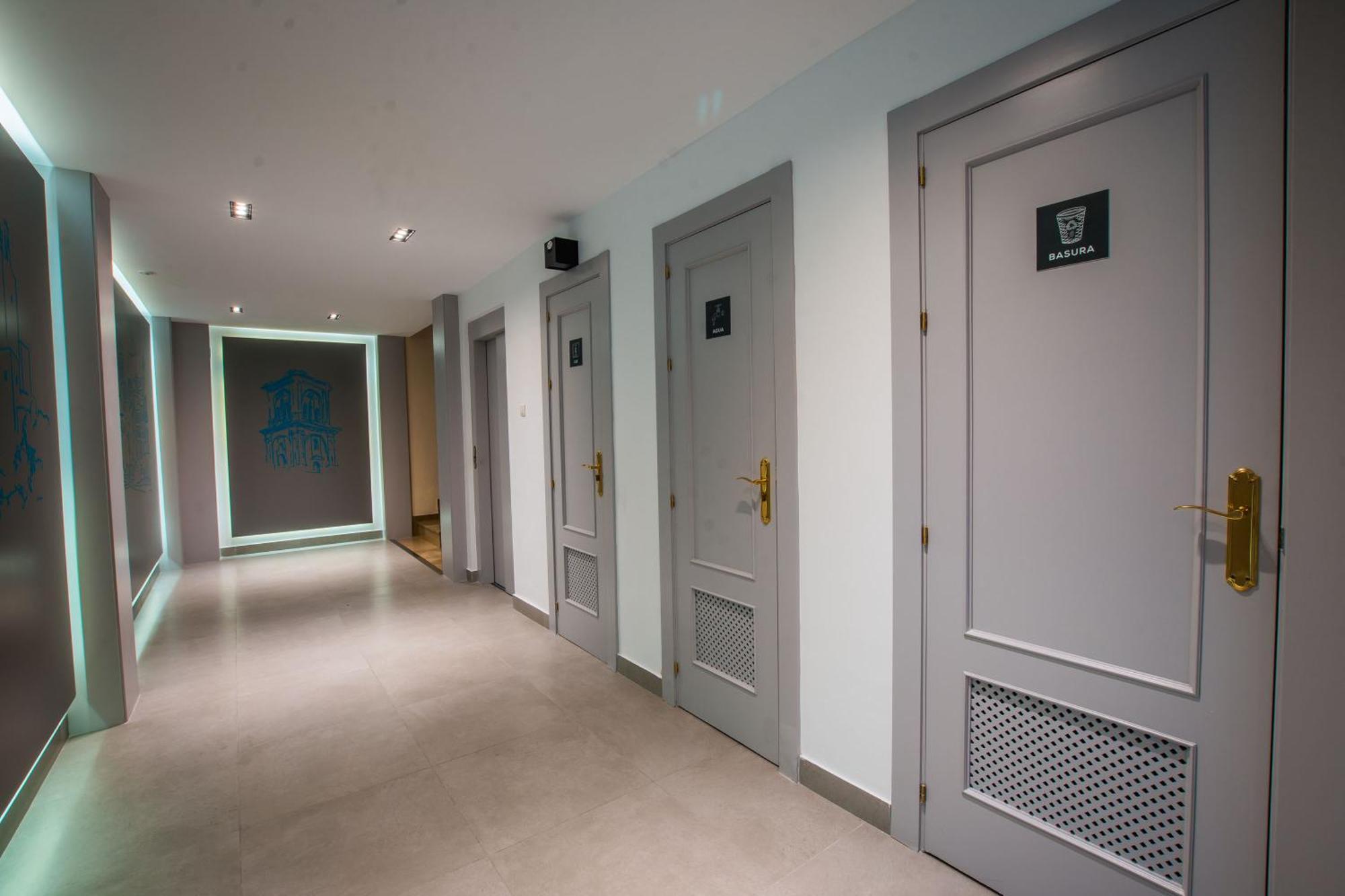 Qh Granada Centro Apartment ภายนอก รูปภาพ